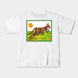 eric carle - carleeric kangeroo sj artfond Kids T-Shirt